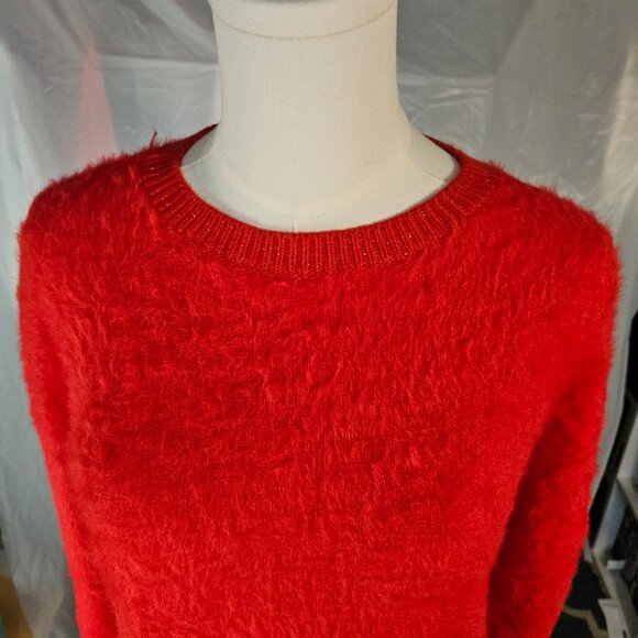 Red Fuzzy Knit Sweater – Time and Tru – Cozy Crew Neck – Size L (12–14) - Picture 4 of 8